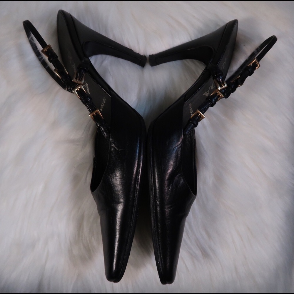 ❄️SALE❄️ PRADA VINTAGE heels - Picture 3 of 8